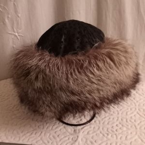 CANADIAN SILVER FOX & BLACK LEATHER HAT SZ 8